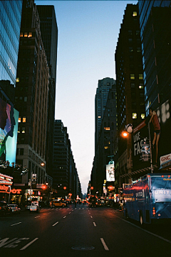 不知名摩托车手采集到城市背景