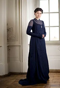 【战争与和平 War and Peace (2016)】
莉莉·詹姆斯 Lily James
保罗·达诺 Paul Dano
#电影场景# #电影海报# #电影截图# #电影剧照#