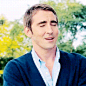 #LeePace# 第一张俺看到了沉迷不可自拔的佩佩和俺们。#gif不动戳大# via；leepace-daily.tumblr.com