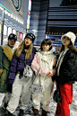 FLOWERS – TOKYO : ドロップトーキョーは、東京のストリートファッションを中心に、国内外に発信するオンラインマガジン。