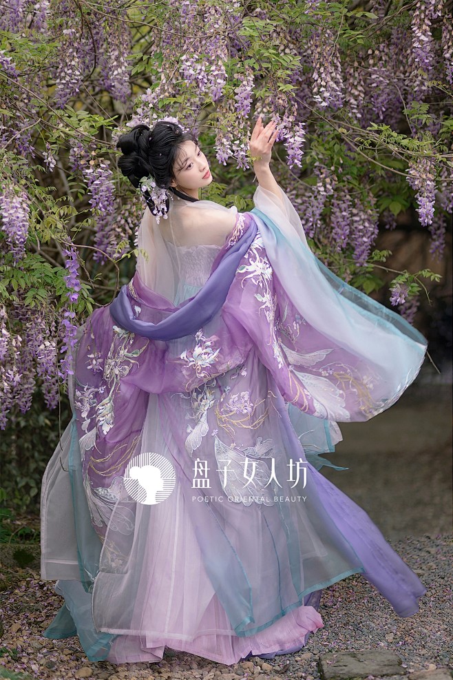 微博 – 随时随地发现新鲜事