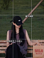 坐在公园的长椅上怎么拍照好看？8个长椅拍照姿势，好看又自然 - 小红书
