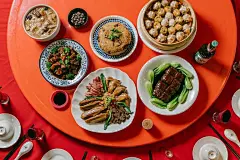 限時獨賣的「五菜一湯辦桌菜餚組合包」，在家也能夠享用流水席。