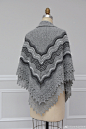 #编织分享# The Grey Shawl by Sharon Miller 完工。按图解配色配线无改动 （J&S 2ply lace)，定型后大小是47寸（119cm) 方形，比原解的54寸要小，所以最后剩了两团浅灰。这是入门款/居家款设得兰披肩，岛上的居民称这款披肩做Hap。图解用的是现代织法，先织中心，接着圈织或片织四周的贝壳花，最后织 ​​​​...展开全文c