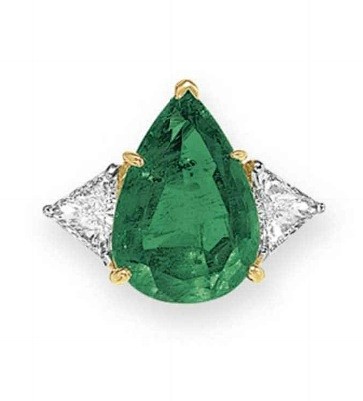  AN EMERALD AND DIAM...