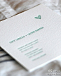 大日子：#创意有爱的婚礼邀请函# 极简的薄荷绿，一见倾心。