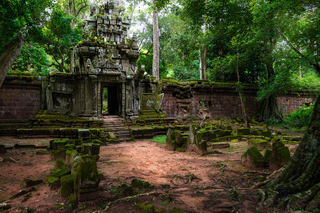 The Ruins of Angkor ...