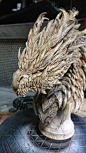 Dragon Chess Statue, keita okada : Picture of the final adjustment of production!<br/><a class="text-meta meta-link" rel="nofollow" href="https://villard-shop.com/language/en" title="https://villard-shop.com/lan