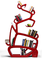 西班牙设计师霍尔迪米拉设计的智慧树书架，他的站点   http://jordimila.com/en/products.html  