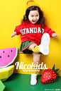 水果季当道#水果元素上线##NICOKIDS.留住最真的# 杭州上海长沙现已全部上市～水果元素可以在任何套系使用，拍摄前和摄影师喊出我要拍水果即可！这个暑假太热了拍点清新的水果主题吧！—杭州店客片 预定通道：O网页链接