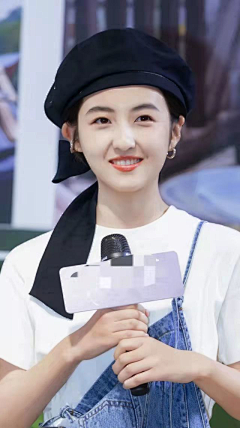 迷人的姑娘采集到明星集