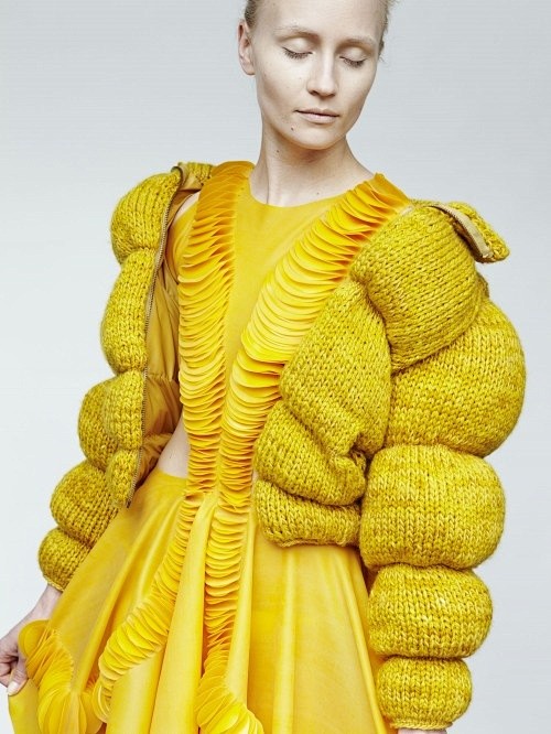 Now THIS is knitting...