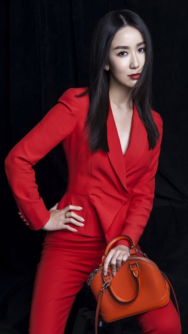 威天信下从迈克尔·雷转采于2021-04-17 20:46:33娄艺潇娄艺潇威天信