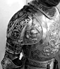 骑士的盔甲,诱人的金属光泽和花纹细节