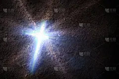 十字架刻在地球上，从黑暗中出来