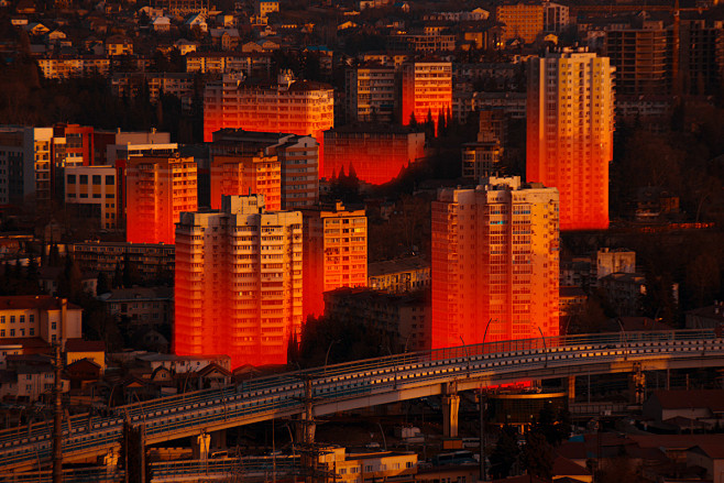 GLOWING CITY : I THI...