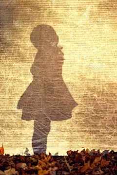 阴影,女孩,垂直画幅,表现消极,秋天,父母,女儿,人,婴儿,树荫