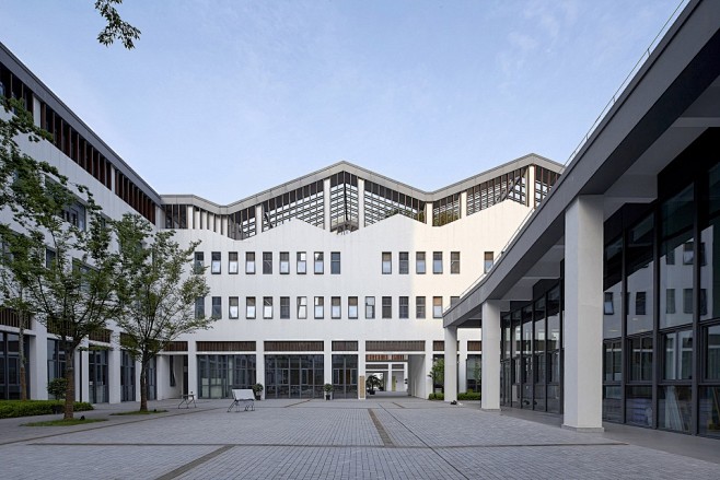 北京外国语大学附属杭州橄榄树学校，浙江 ...