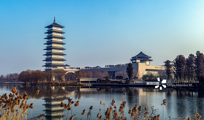 中国大运河博物馆和大运塔图片素材