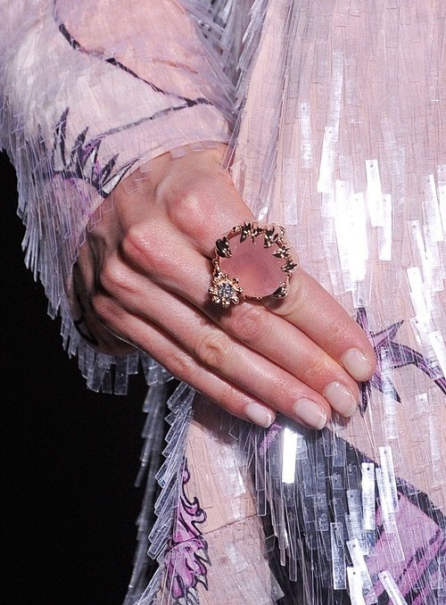 Souls on the runway、