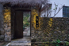 这是山爷采集到Residence-入户