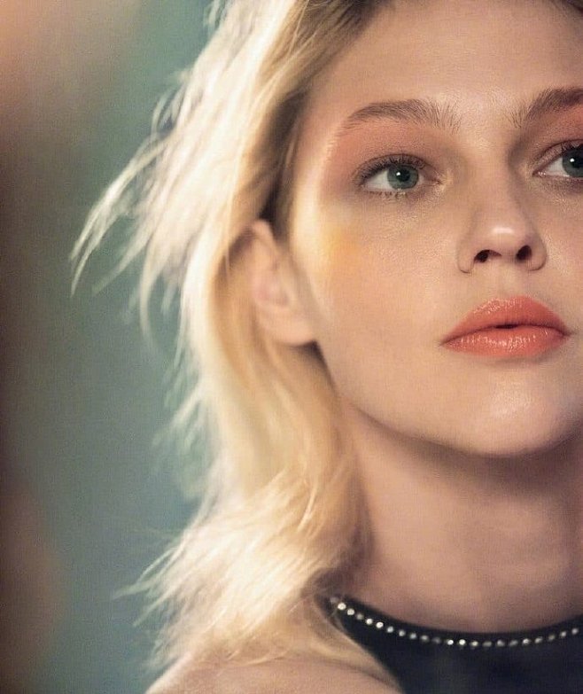 Sasha Pivovarova 