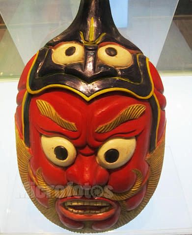 彝族面具图片