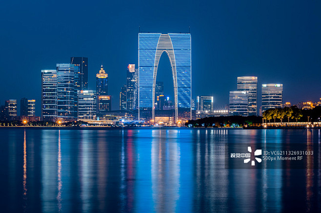 江苏苏州东方之门图片素材