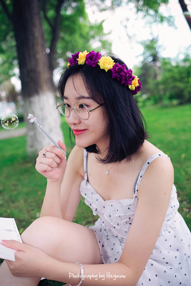 清纯养眼少女的诱人小红唇 - 美女图片w...