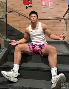 男色 - 首页 - 微博