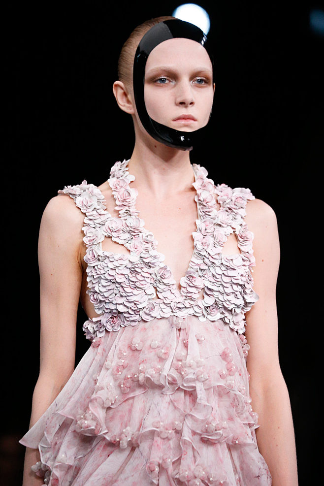 Alexander McQueen Sp...