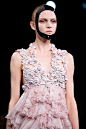 Alexander McQueen Spring 2015 Ready-to-Wear - Collection - Gallery - Style.com : Alexander McQueen Spring 2015 Ready-to-Wear - Collection - Gallery - Style.com