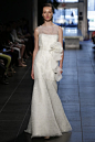 Rivini2014春夏婚纱发布秀_2014纽约时装周图片412010_T台展示_VOGUE时尚网