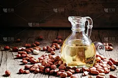杯子里的花生酱，罐子里的坚果