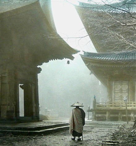 人生再多的幸运、再多的不幸，都是曾经，都...