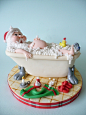 Santa taking a bath Cake ~ way too cute!