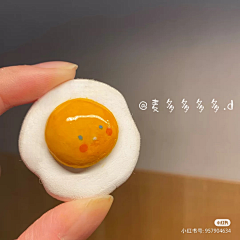 艺艺艺_zoe采集到海报