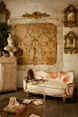 French & Italianate decor.