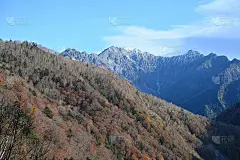 荷达卡山在仲秋