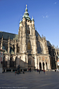 III-Courtyard-Cathedral-of-St-Vitus-at-Prague-Castle.jpg (2848×4288)