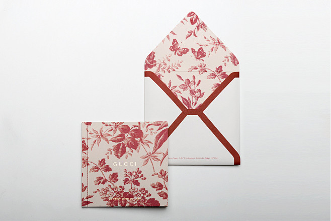 gucci leaflet handba...