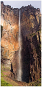 世界最高瀑布，委内瑞拉安赫尔瀑布，又称“天使瀑布”。