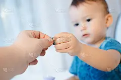 孩子拿了钱