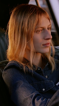 URNothing12采集到Julia Nobis
