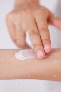 肖伙子采集到身体乳