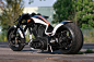 Thunderbike Frank's RS-R 1st One • Dragster Custombike H-D Twin Cam : Auf Thunderbike Lowrider Rädern rollt die neue Dragster RSR von Frank, die ein Komplettaufbau aus Thunderbike Parts ist.