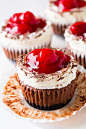 Black Forest Cheesecake Cupcakes #赏味期限#