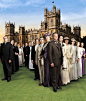 【唐顿庄园 第一季 Downton Abbey Season 1 (2010)】
米歇尔·道克瑞 Michelle Dockery
休·博内威利 Hugh Bonneville
#电影场景# #电影海报# #电影截图# #电影剧照#