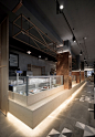 BREAD and BUTTER shop & bakery : Shop & bakery in the center of Moscow