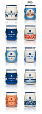 La collection Danone Origines, this is to celebrate their 90 year anniversary.I find inspiring when brands stick to their heritage to create iconic promotions.